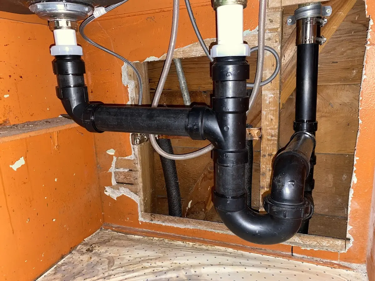 Professional Pipe Bursting equipment and tools on the job in Arnold